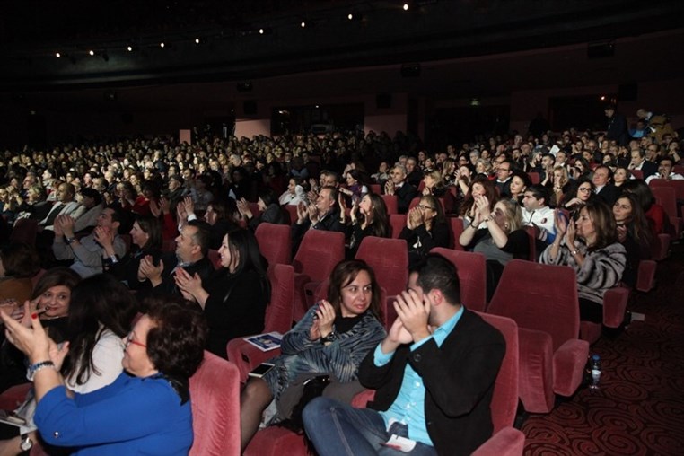 Bernard Sauvat Au Casino Du Liban